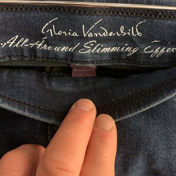 Gloria Vanderbilt slimming jeggings, size 8 - Picture 2 of 14